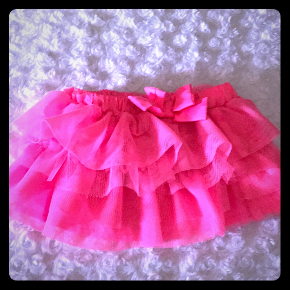 Like New NB Carters Hot pink skirt